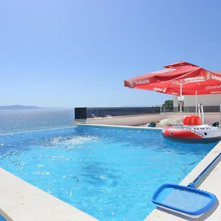 Family Friendly With A Swimming Pool - Porat, Makarska - 18150 아파트 *